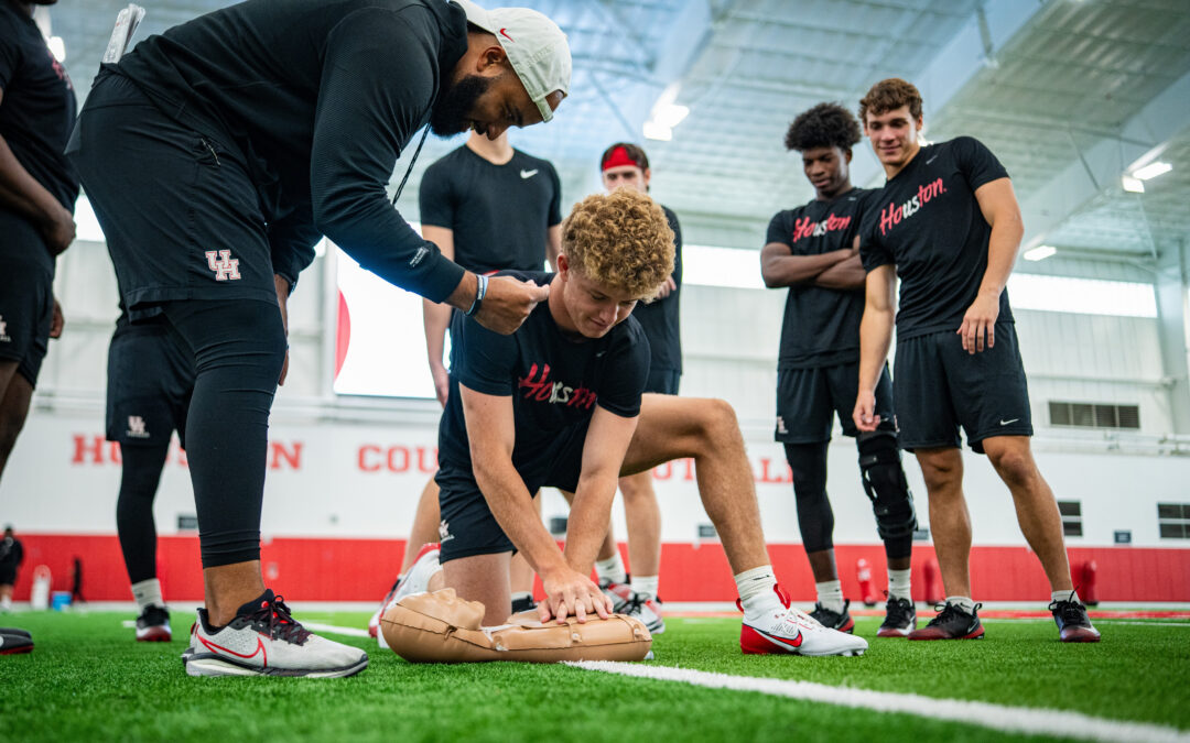 University of Houston Football Joins the Nation of Lifesavers